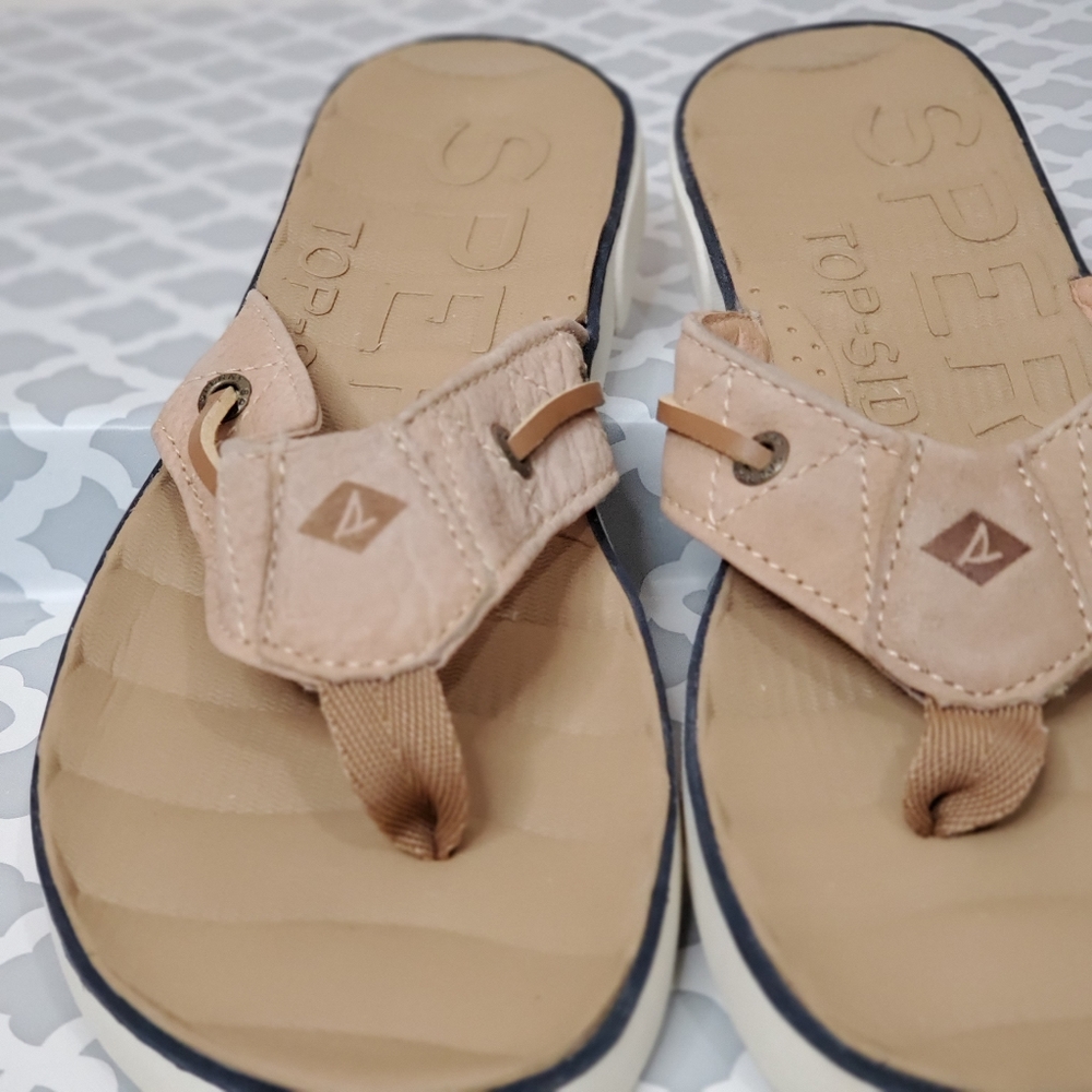 Sperry Flip-flops womens size 5
